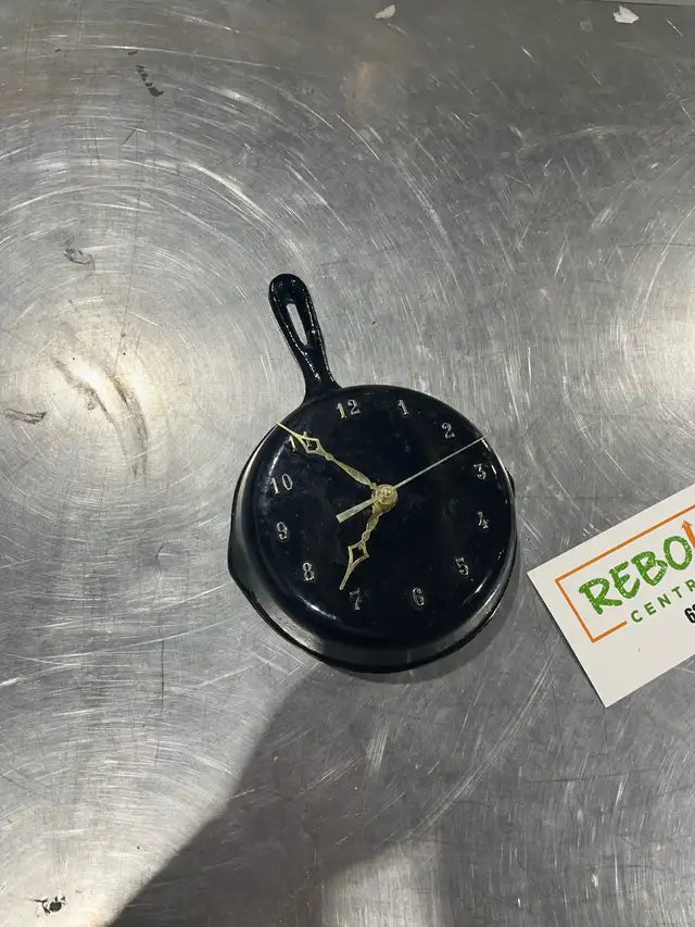 Frying Pan Clock