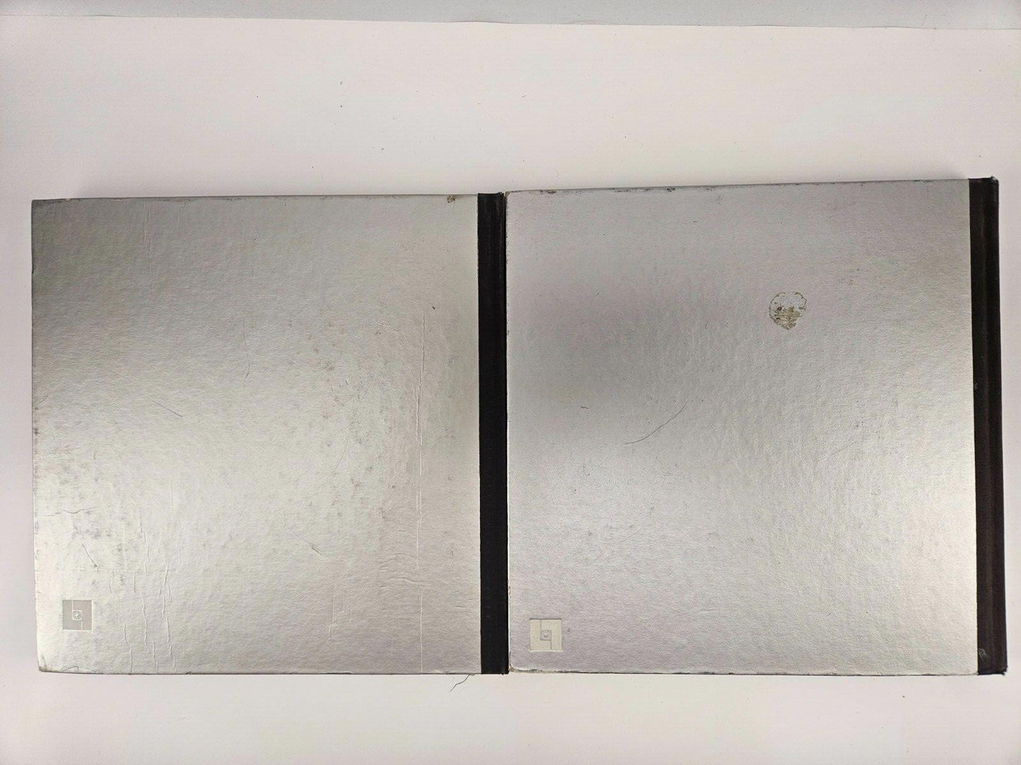 PHOTOGRAPHY YEAR 1973 EDITION & The Camera By Editors Of Time Life Books