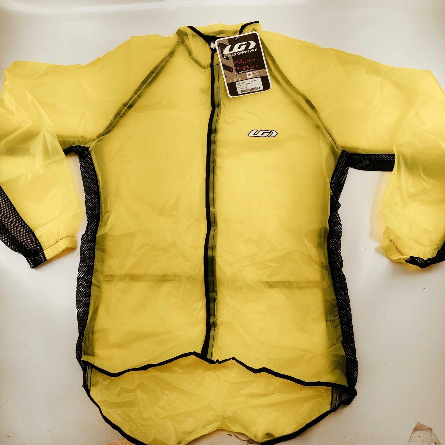 Louis Garneau Reflective Long, Long-Sleeved Jacket with Vents | Size S | No Hood