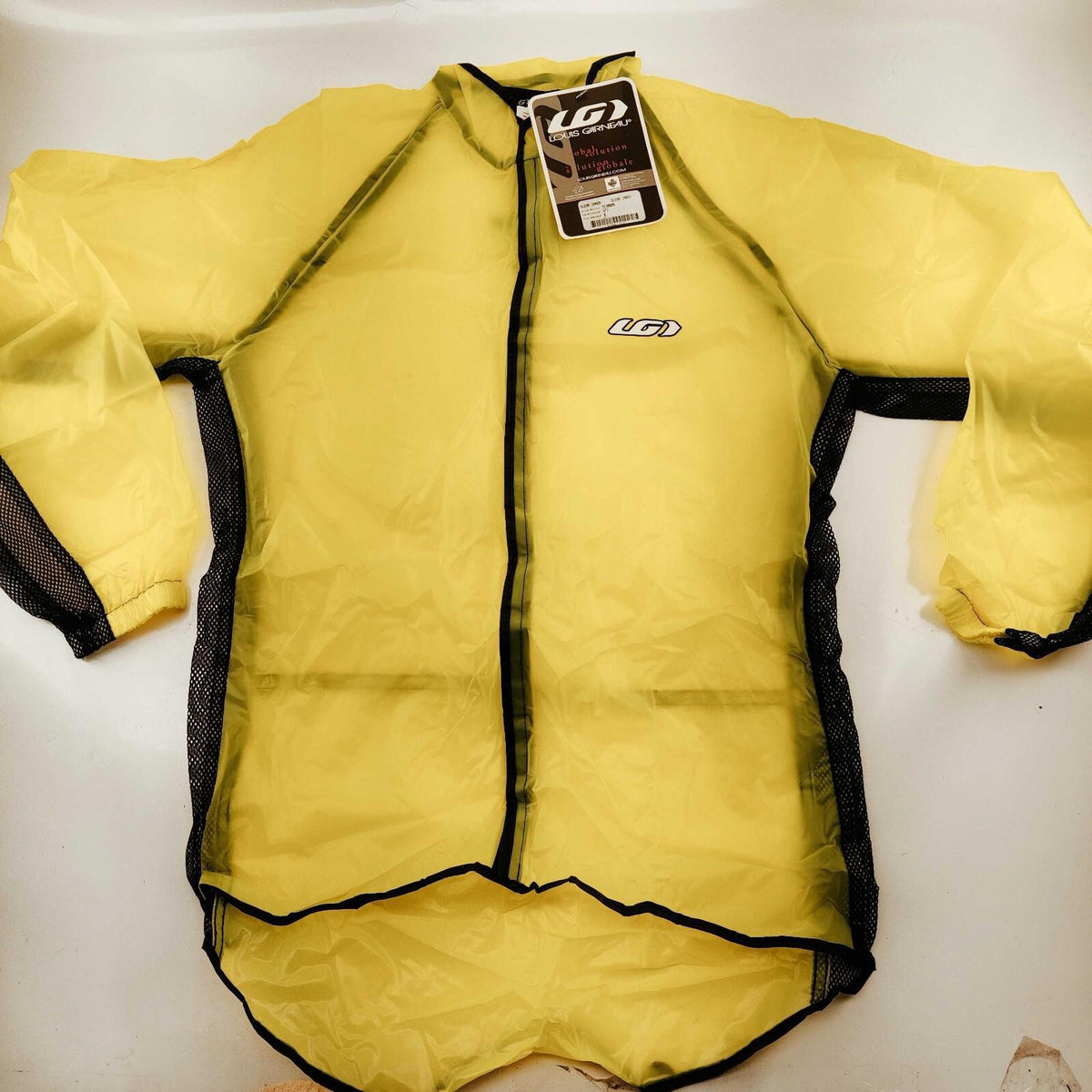 Louis Garneau Reflective Long, Long-Sleeved Jacket with Vents | Size S | No Hood