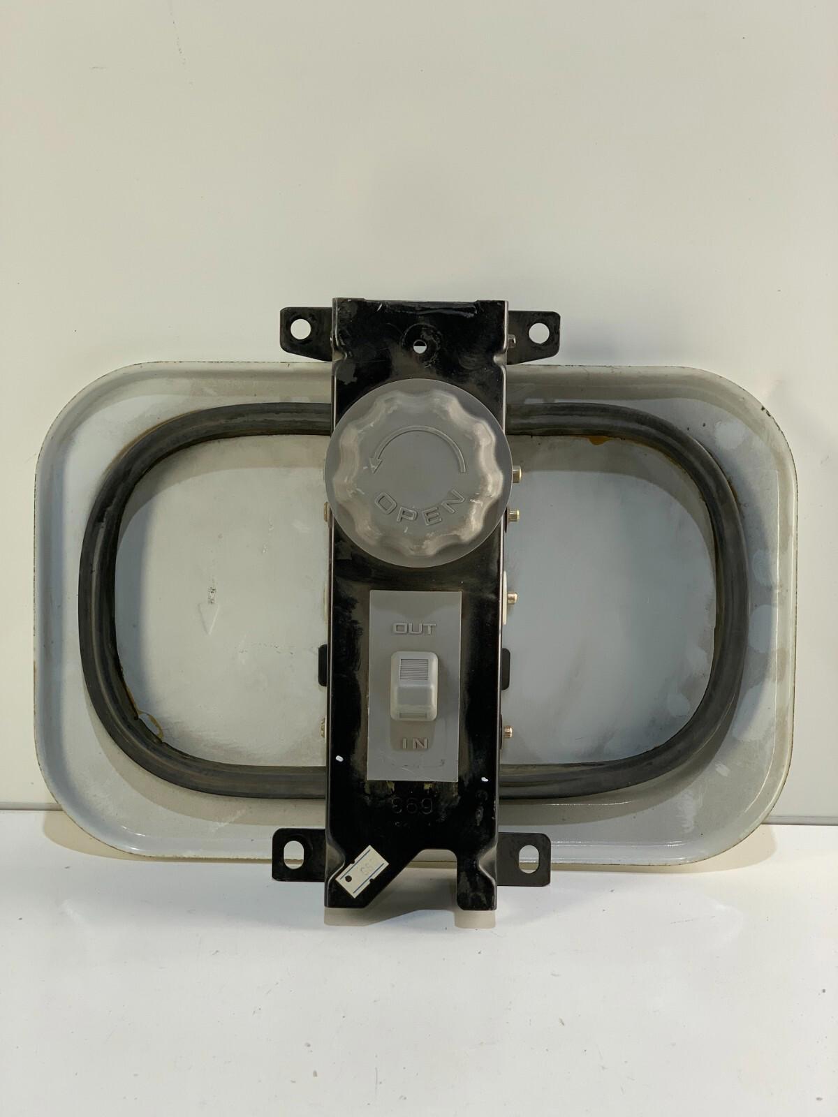 Isuzu NPR Cab Interior Part INTERIOR ROOF VENT Tilt Sunroof