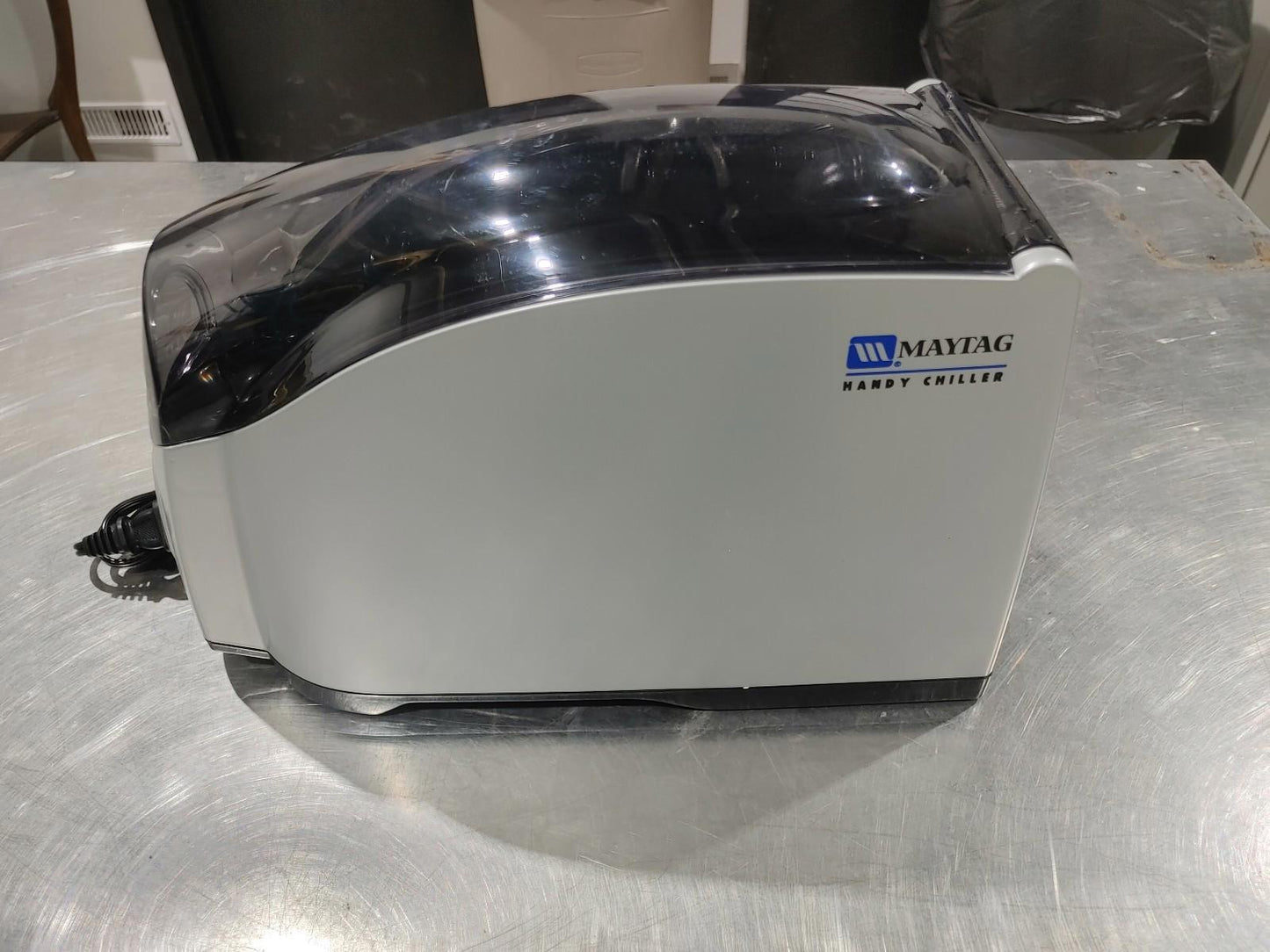 Brand New In Box Maytag Handy Chiller HC-01 Electric Drink Chiller/Cooler Silver