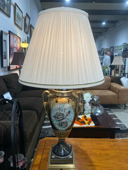 Vintage Oriental Table Lamp