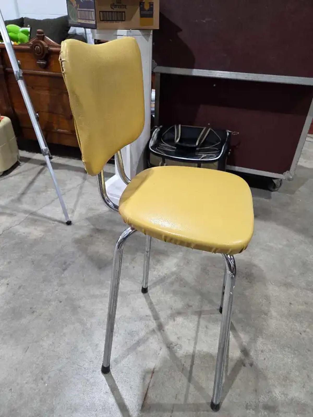 Vintage Chrome/Yellow Stool - 24"