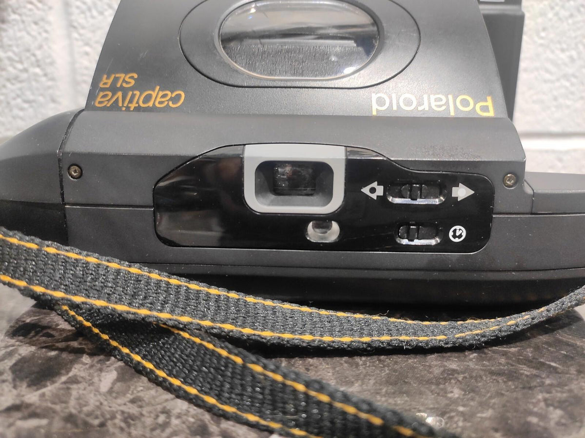 Vintage POLAROID Captiva SLR /QPS Auto Focus Camera F12-107 MM