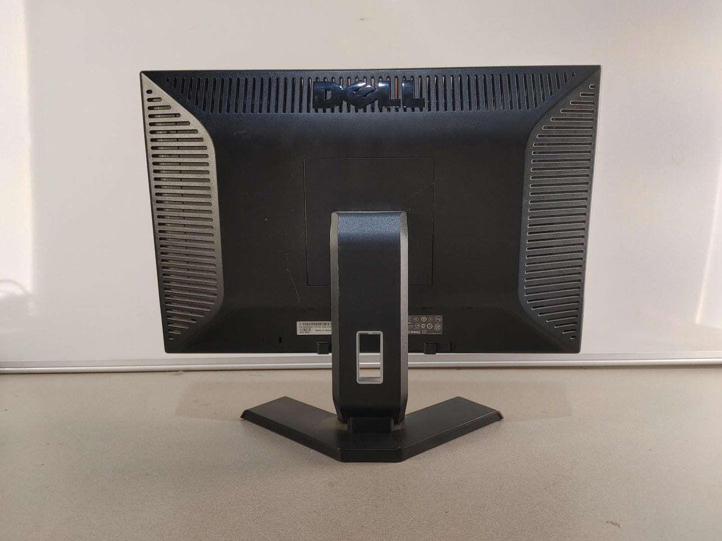 GOOD CONDITION Dell 20inch Widescreen LCD Monitor HD Black