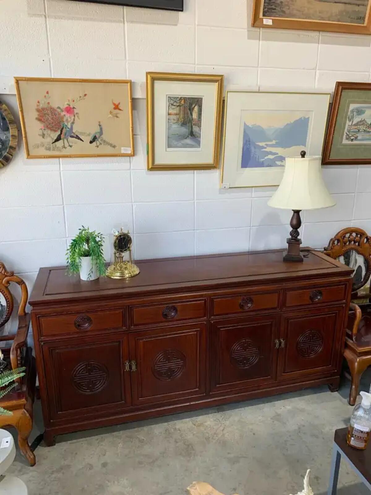 Buffet ancien en acajou