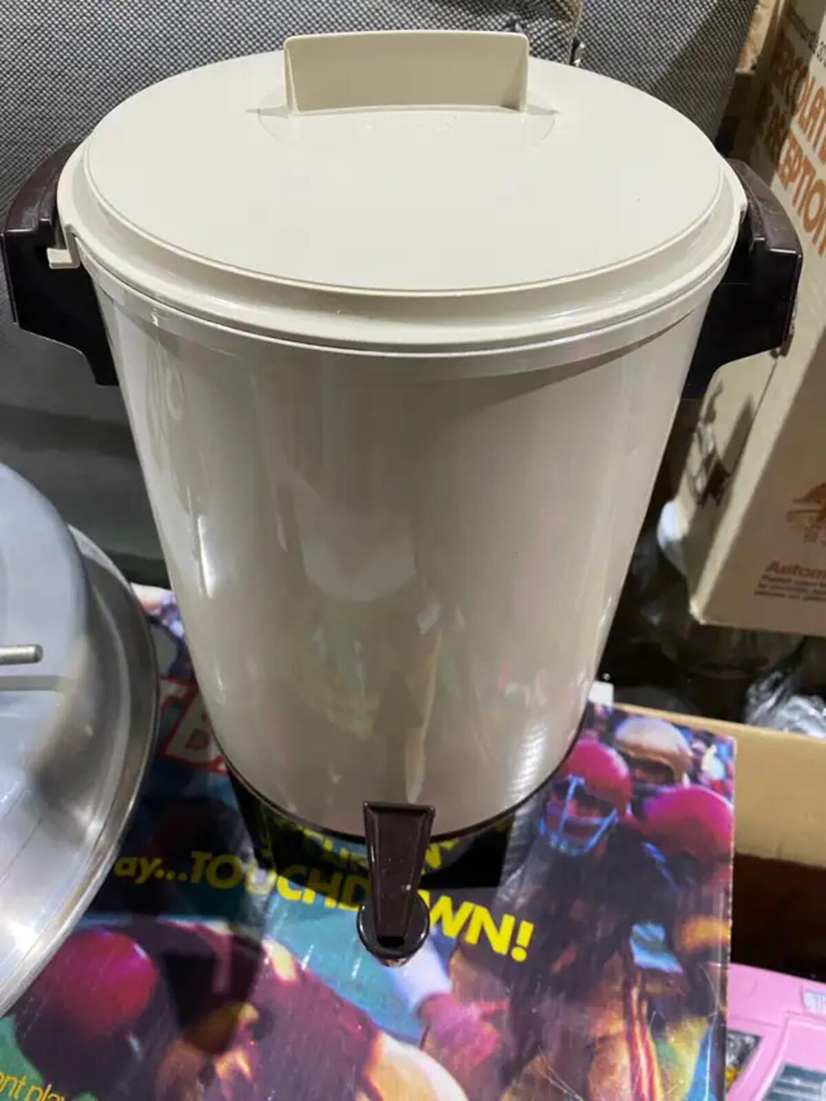 Vintage Medco 42 Cup Automatic Coffee Maker