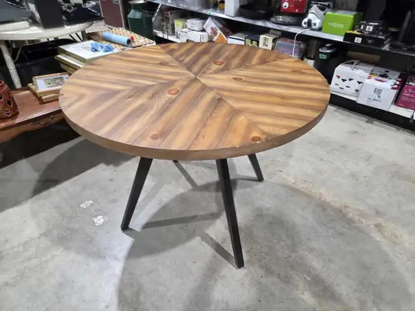 Round Modern Wooden Dining Table