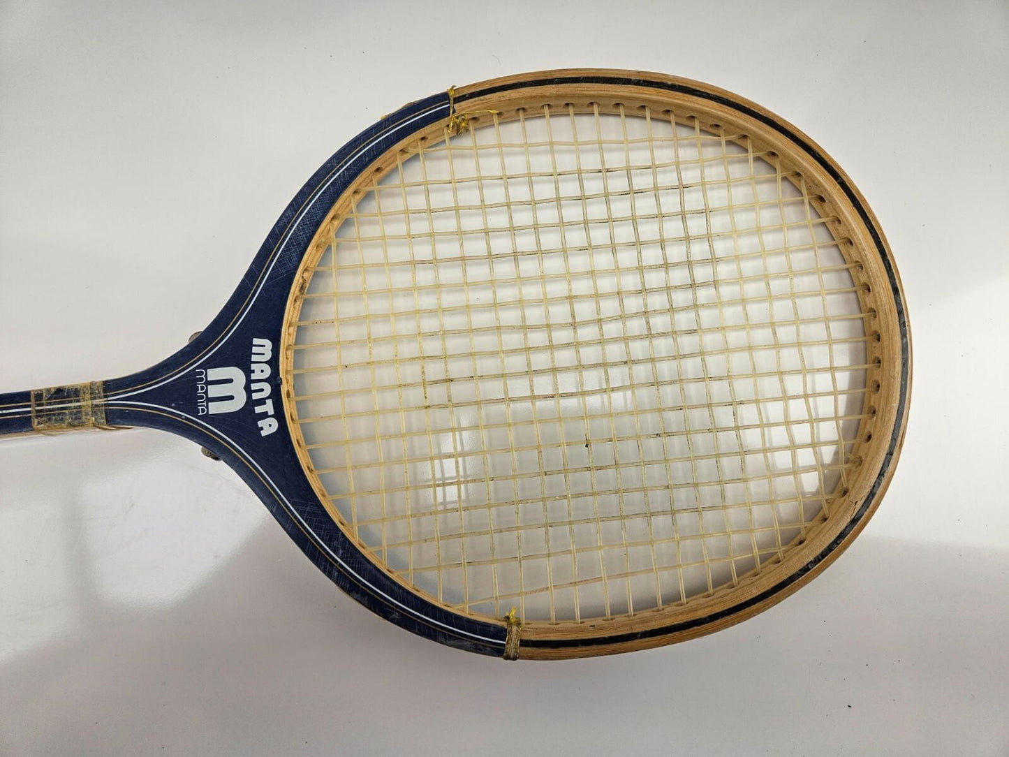 Manta Tennis Racket Graphite 65