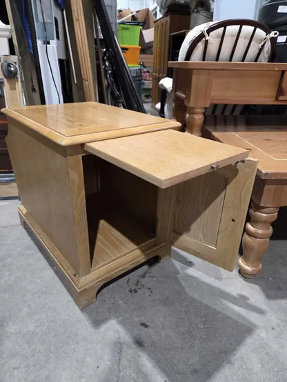 Wood Side Table with Magazine Rack