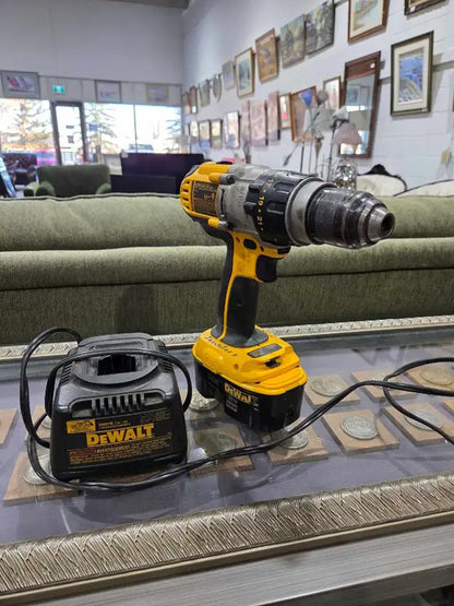 DeWalt Cordless 18v Drill/Driver DCD940