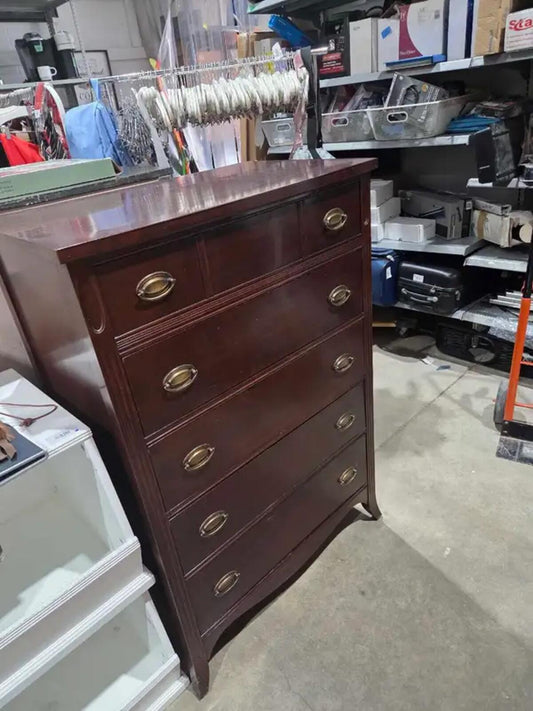 Antique Style 5-Drawer Dresser