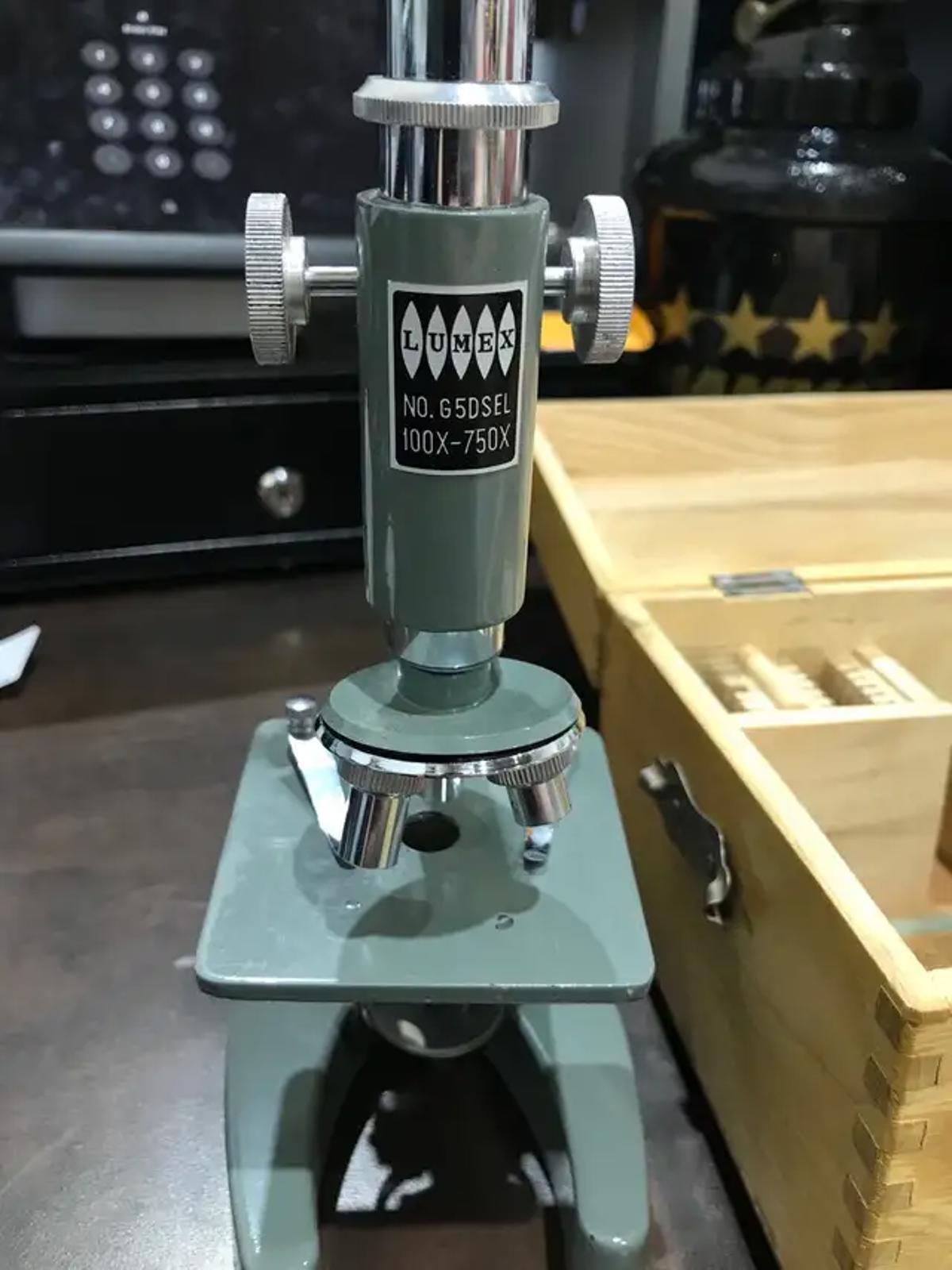 Lumex Microscope - 100x-750x