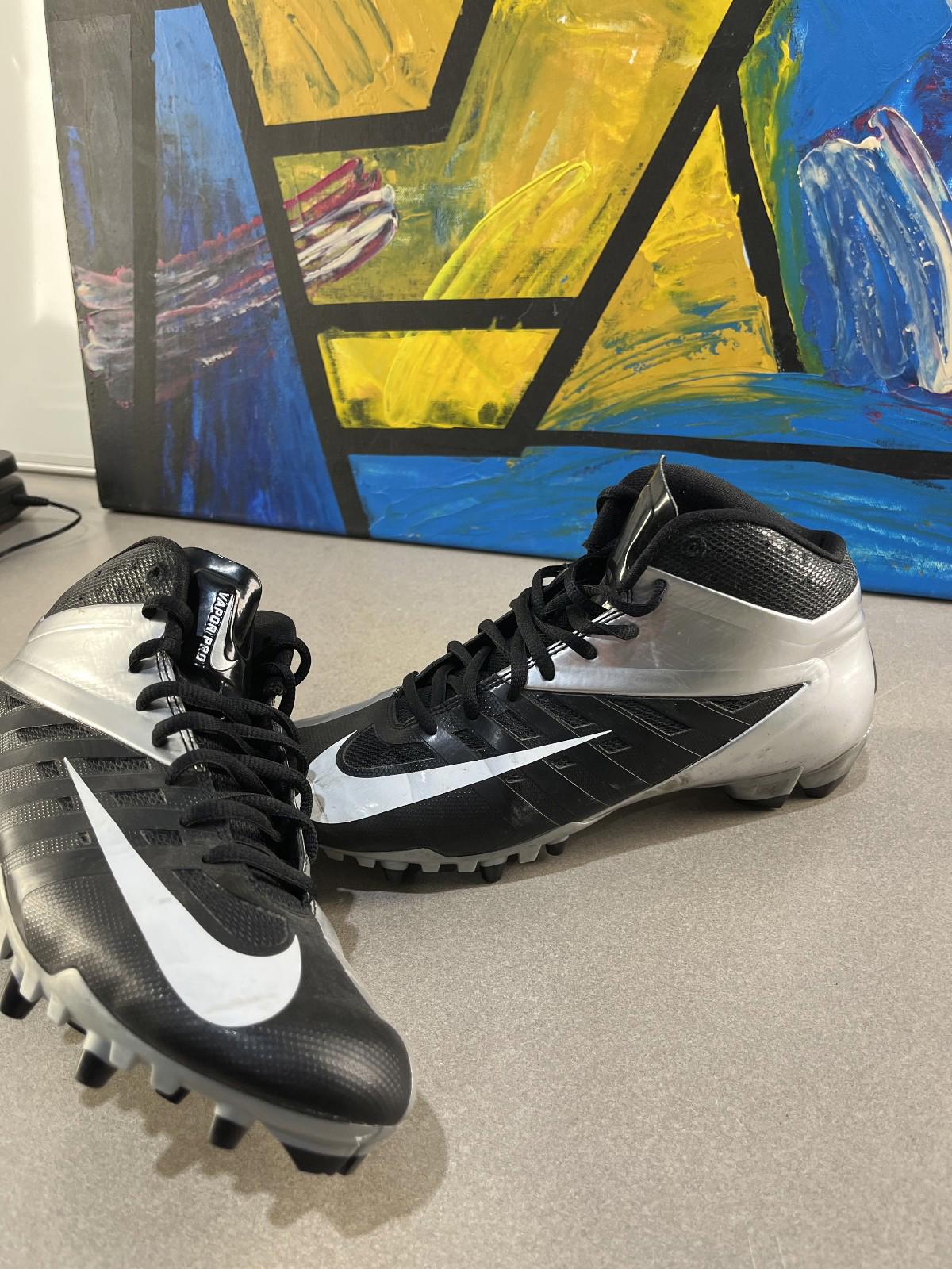 Nike Vapor Pro Mid Football Cleats (Men’s US 8)