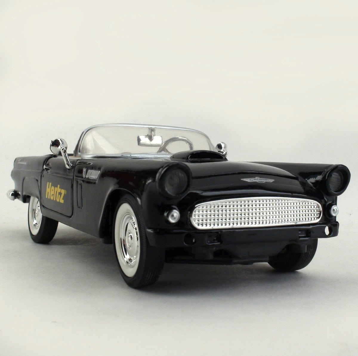Hertz Limited Edition 1956 Ford Thunderbird Black Convertible 1:24 Scale Model