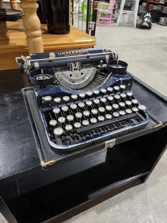 Vintage Four Bank Underwood Typewriter