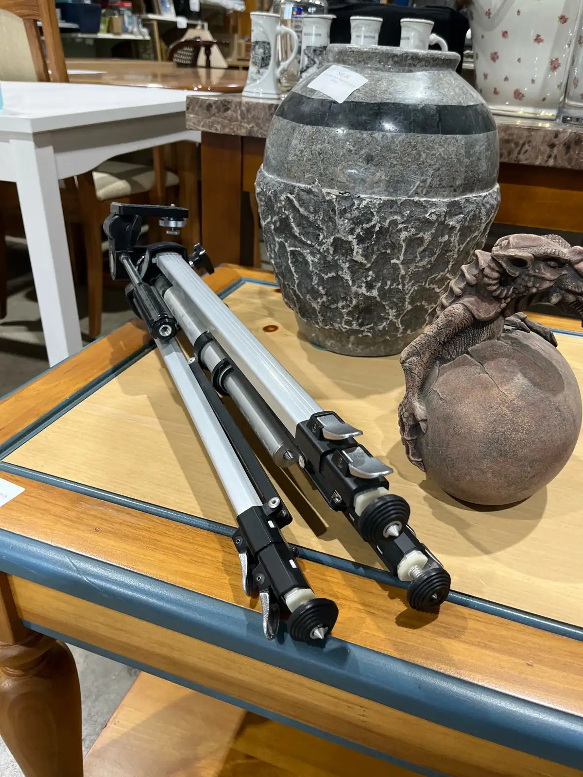 Vintage adjustable Tripod