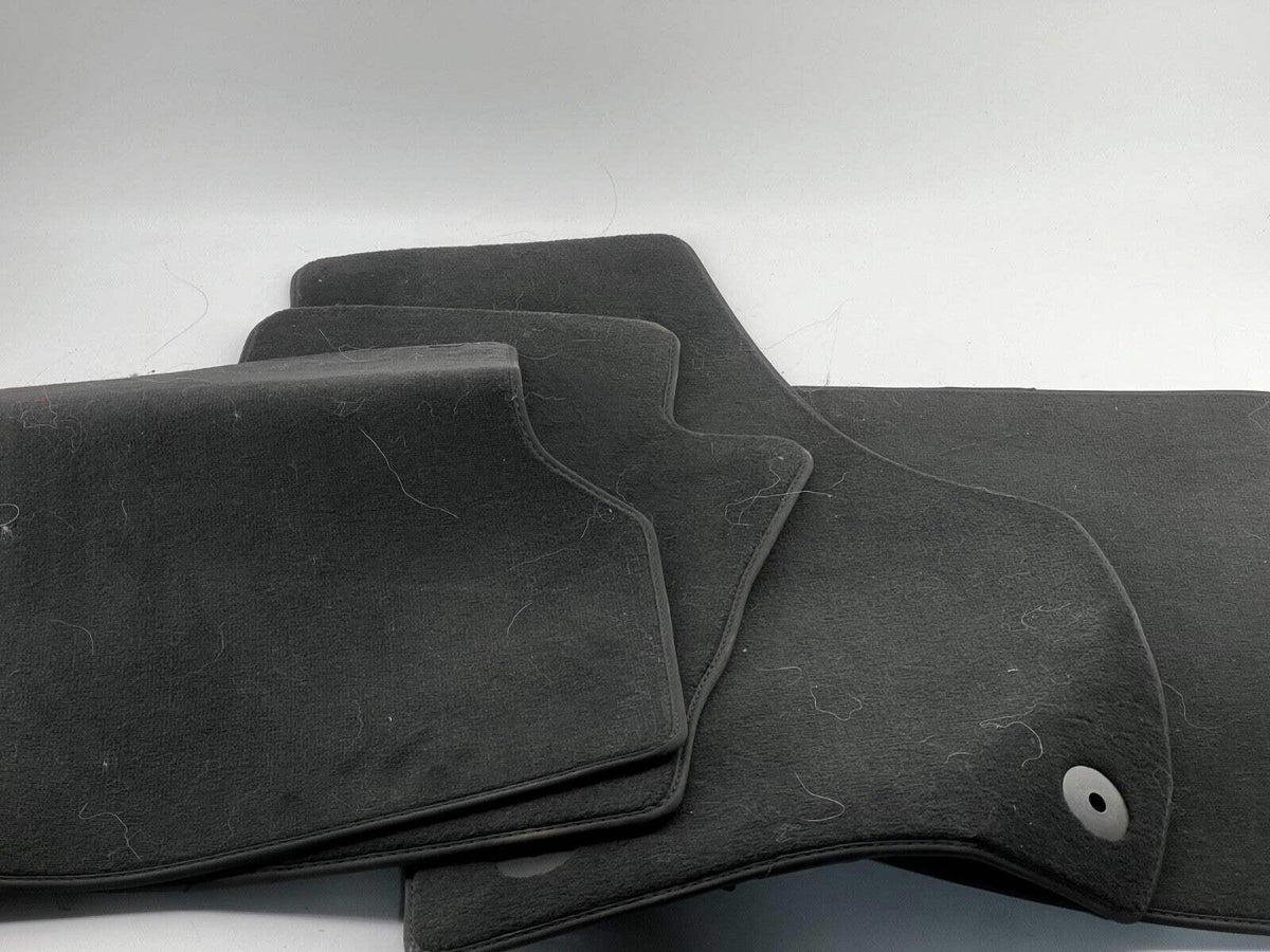 For Audi Exclusive Carpet Car Mats 4pc – OEM Quality Velour