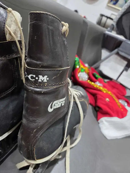 Very Vintage! CCM Sabre Skates