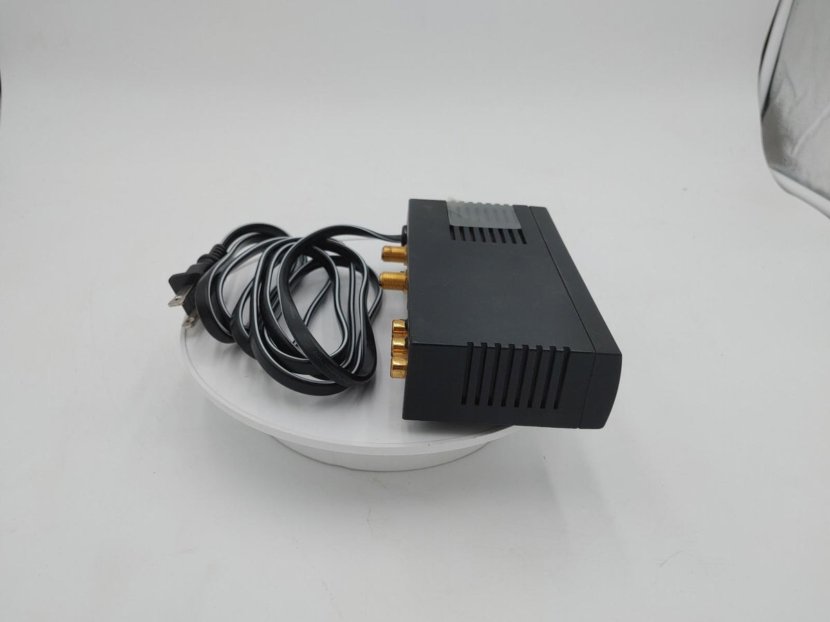 Excellent Condition RadioShack RF Modulator 15-1214 Black Untested