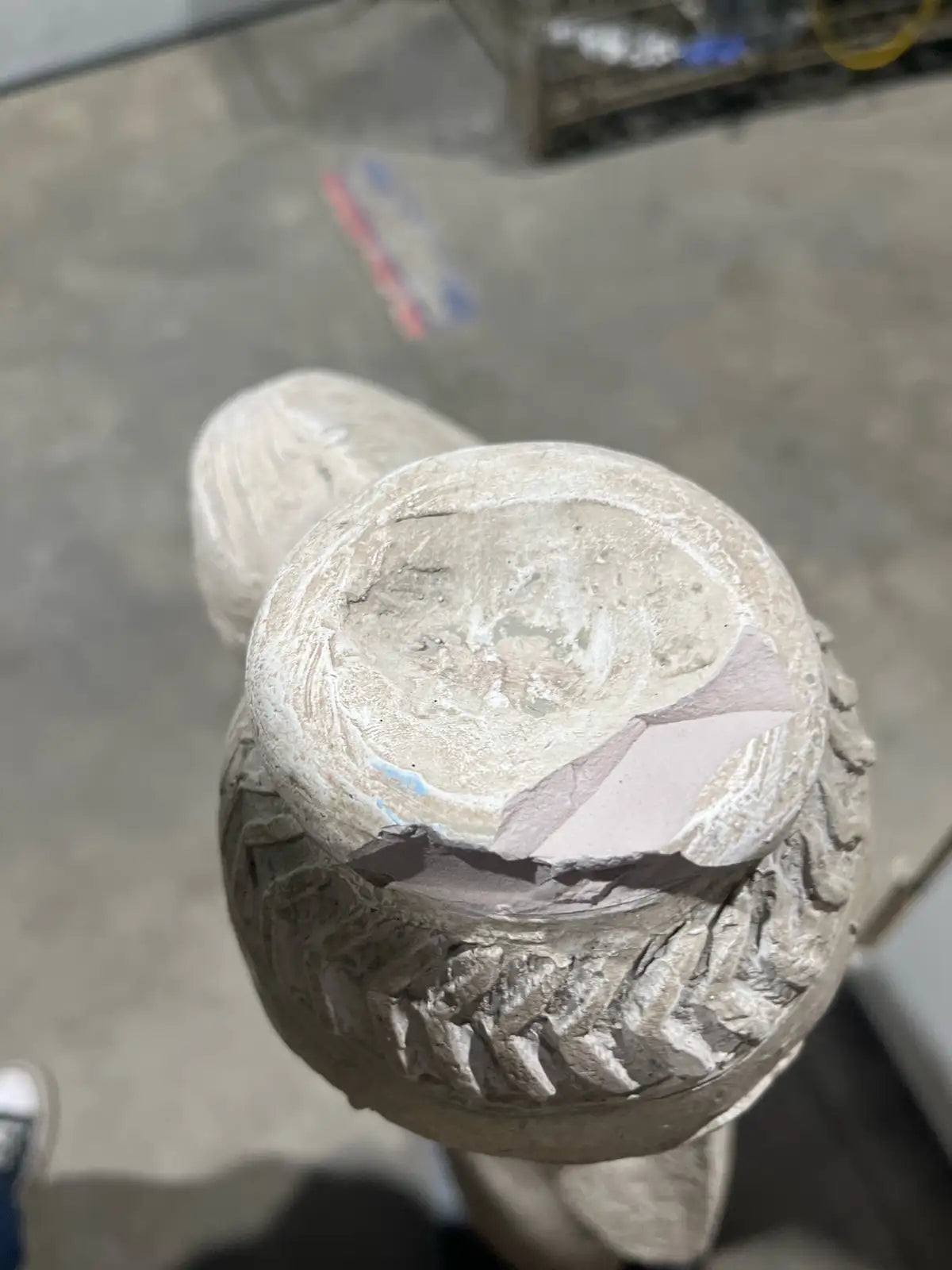 Statue of the woman with a pitcher