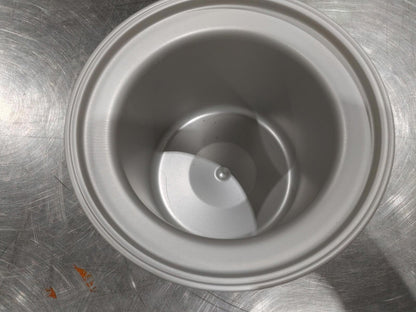 Good Condition Cuisinart Frozen Yogurt Ice Cream Sorbet Machine Model ICE-21C