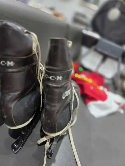 Very Vintage! CCM Sabre Skates
