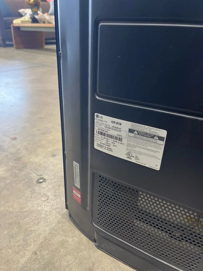 LG 42” TV 42PJ550