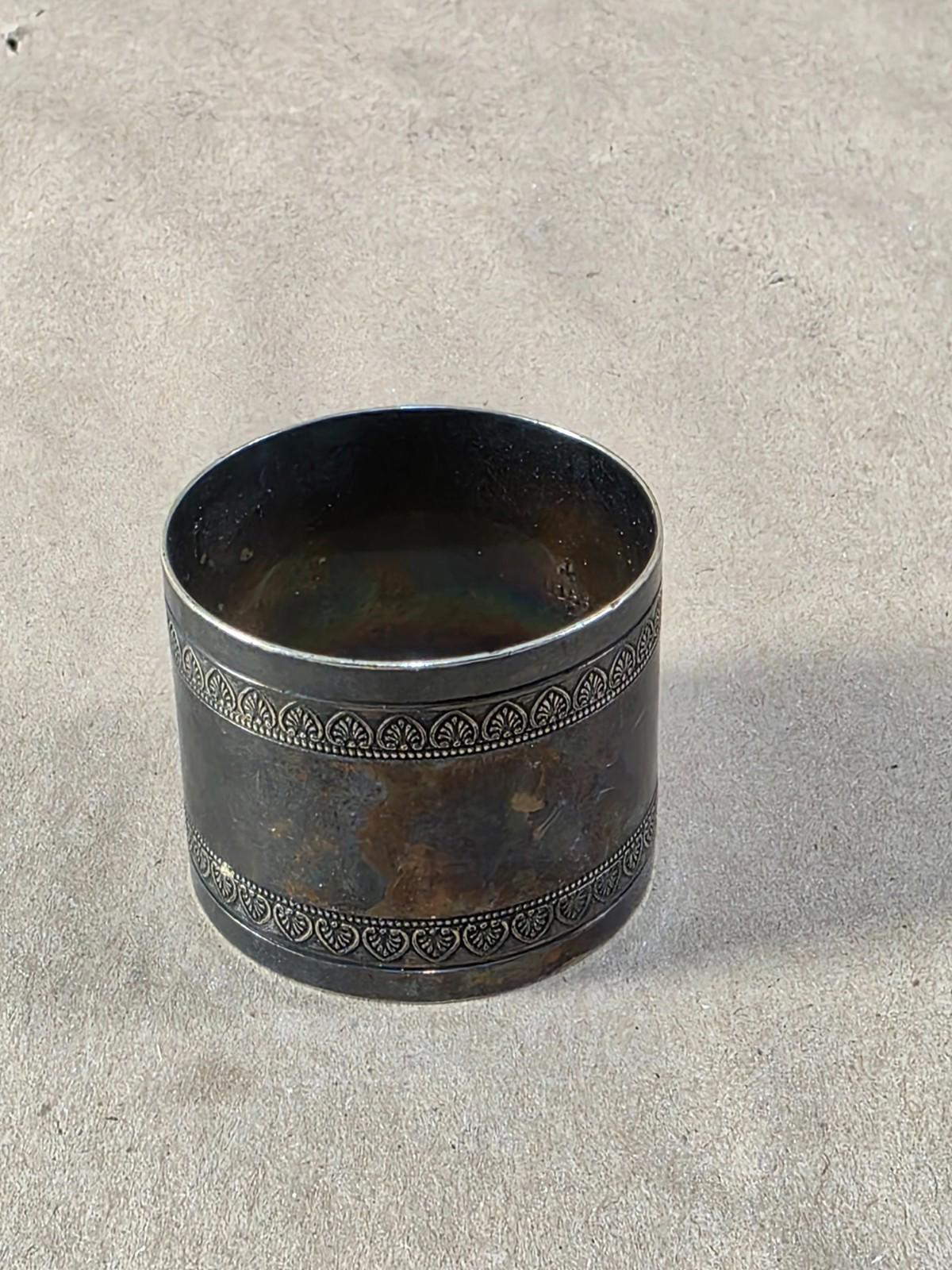 Oversize 1910s Antique American Silverplated Napkin Ring