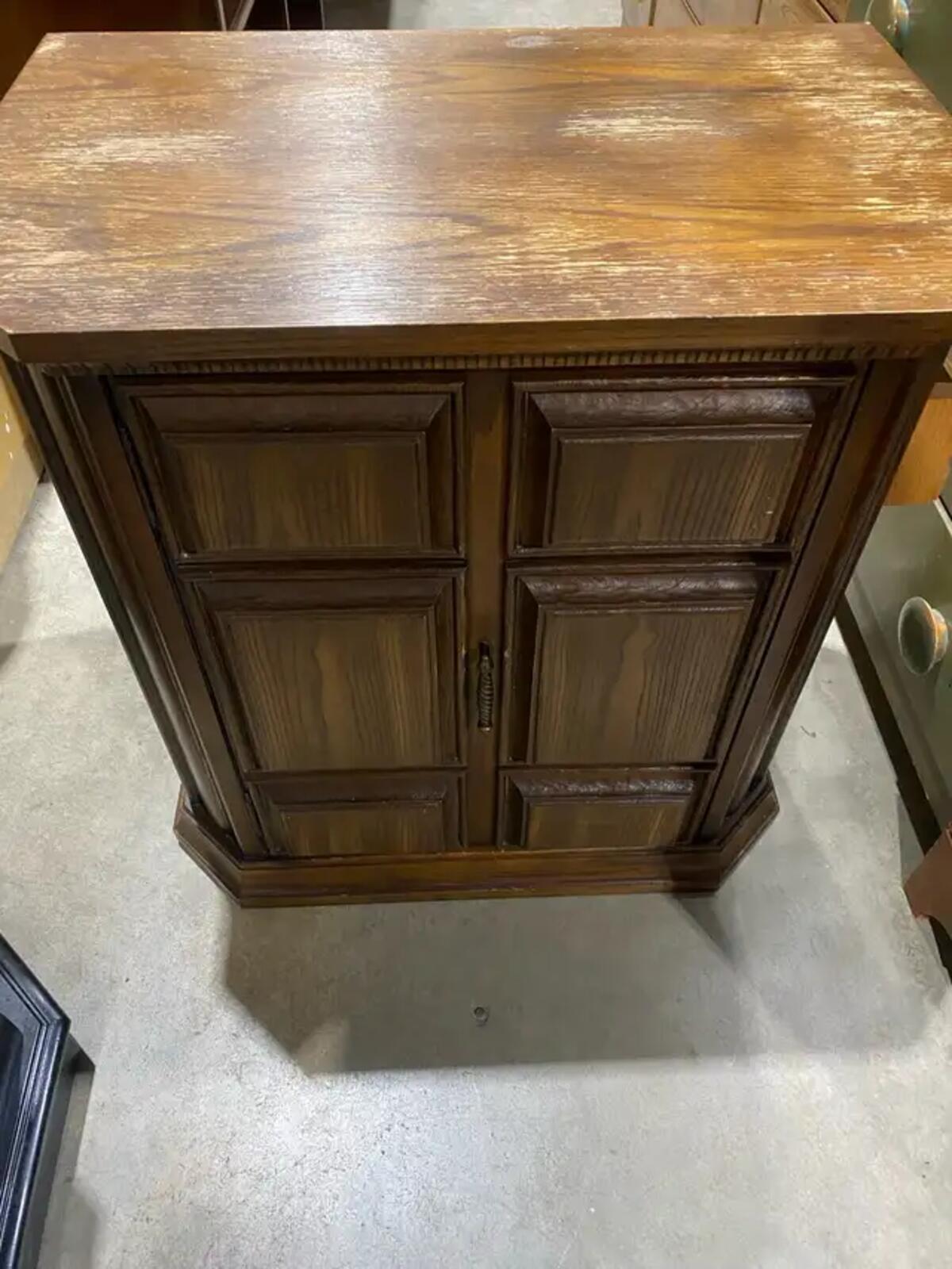 Wood Cabinet