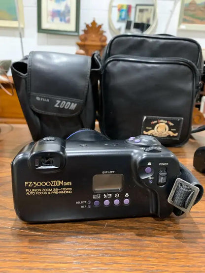 Fuji FZ-3000 Zoom Date Film Camera