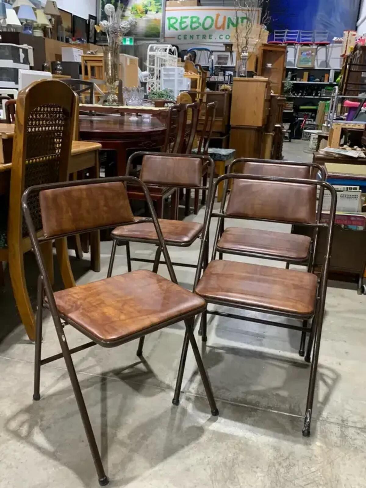 Set of 4 Vintage Brown Folding Chairs