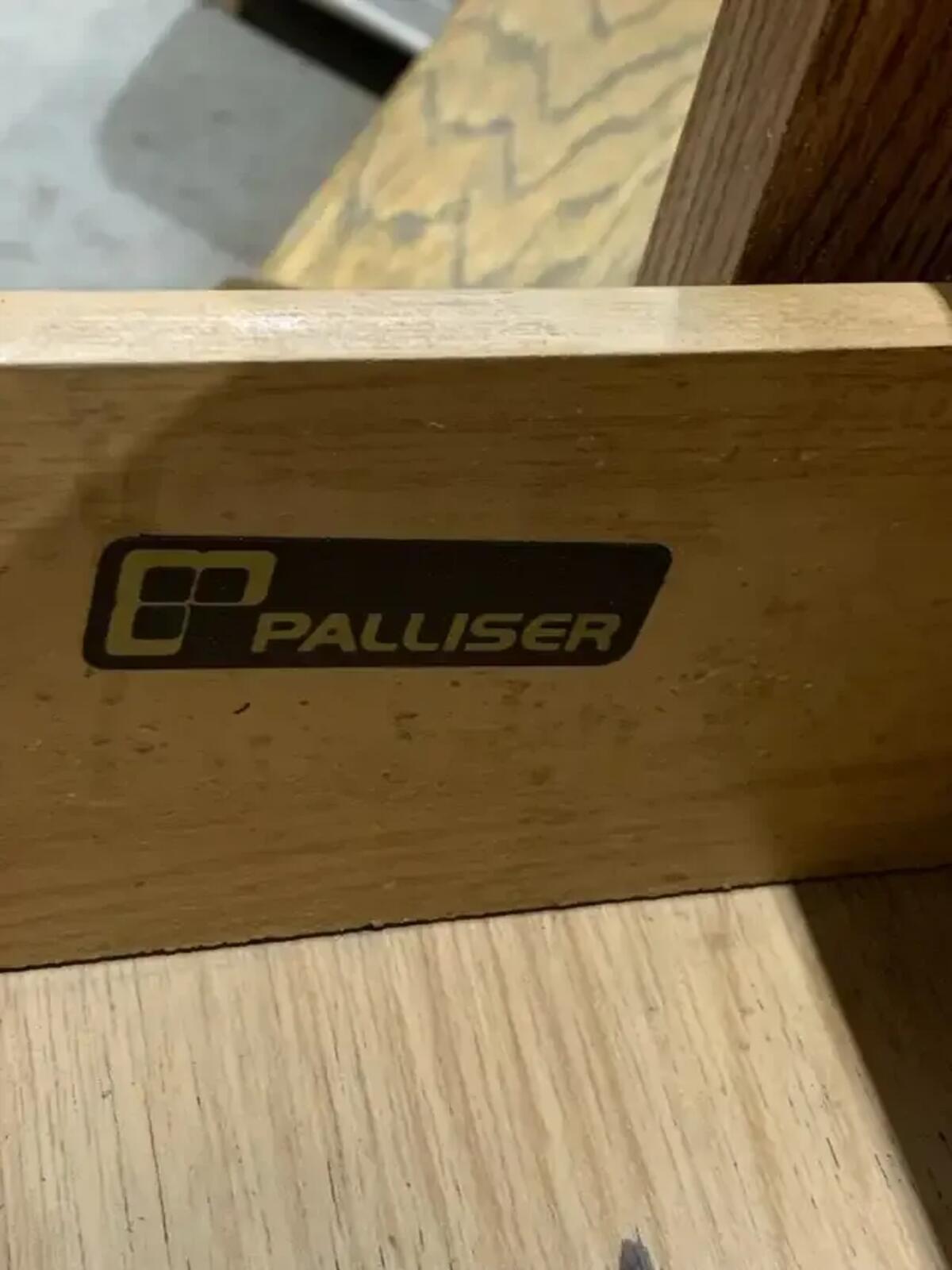 Palliser Oak Vaneer Dresser