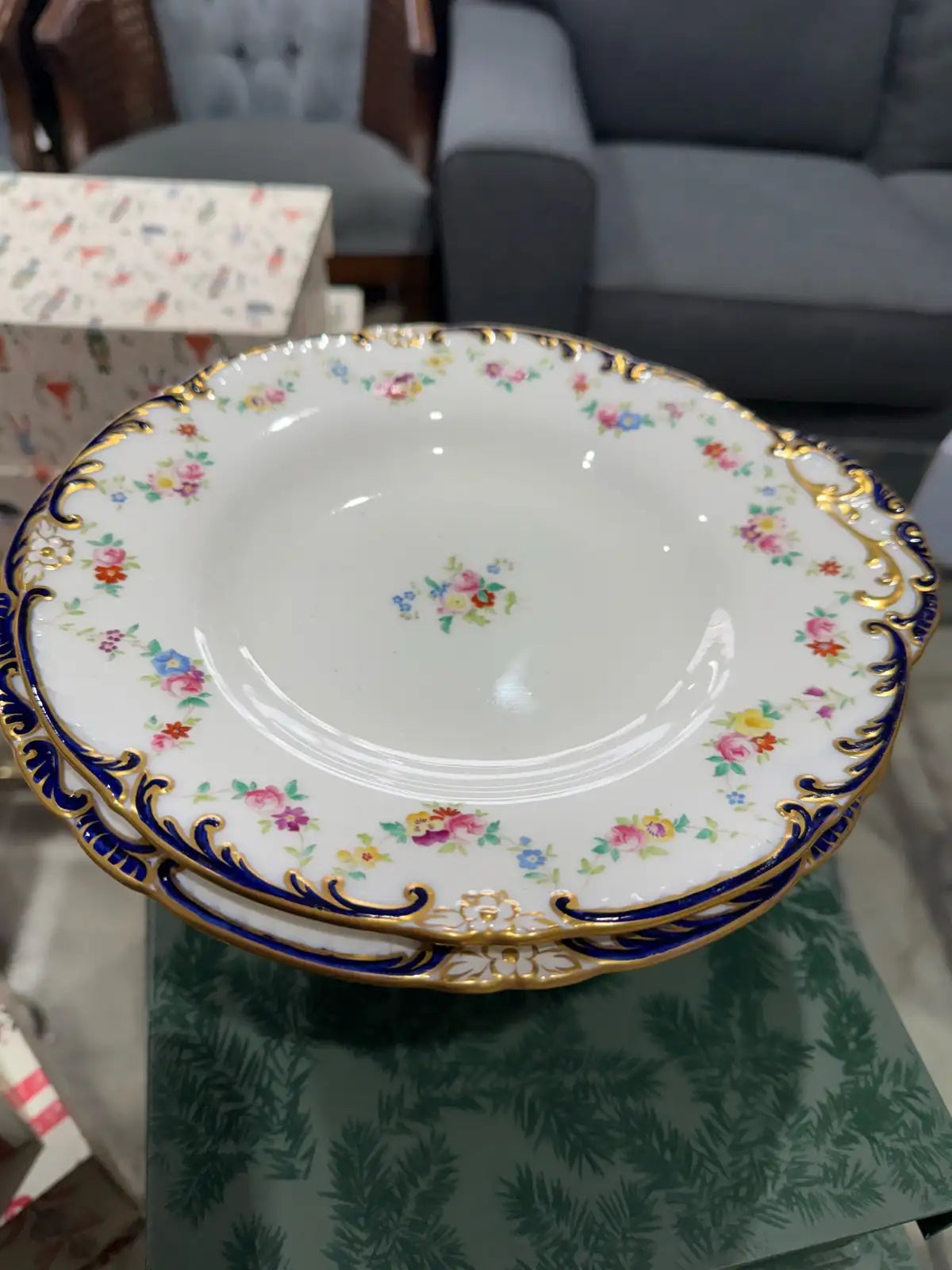 Cake Stand With Plates