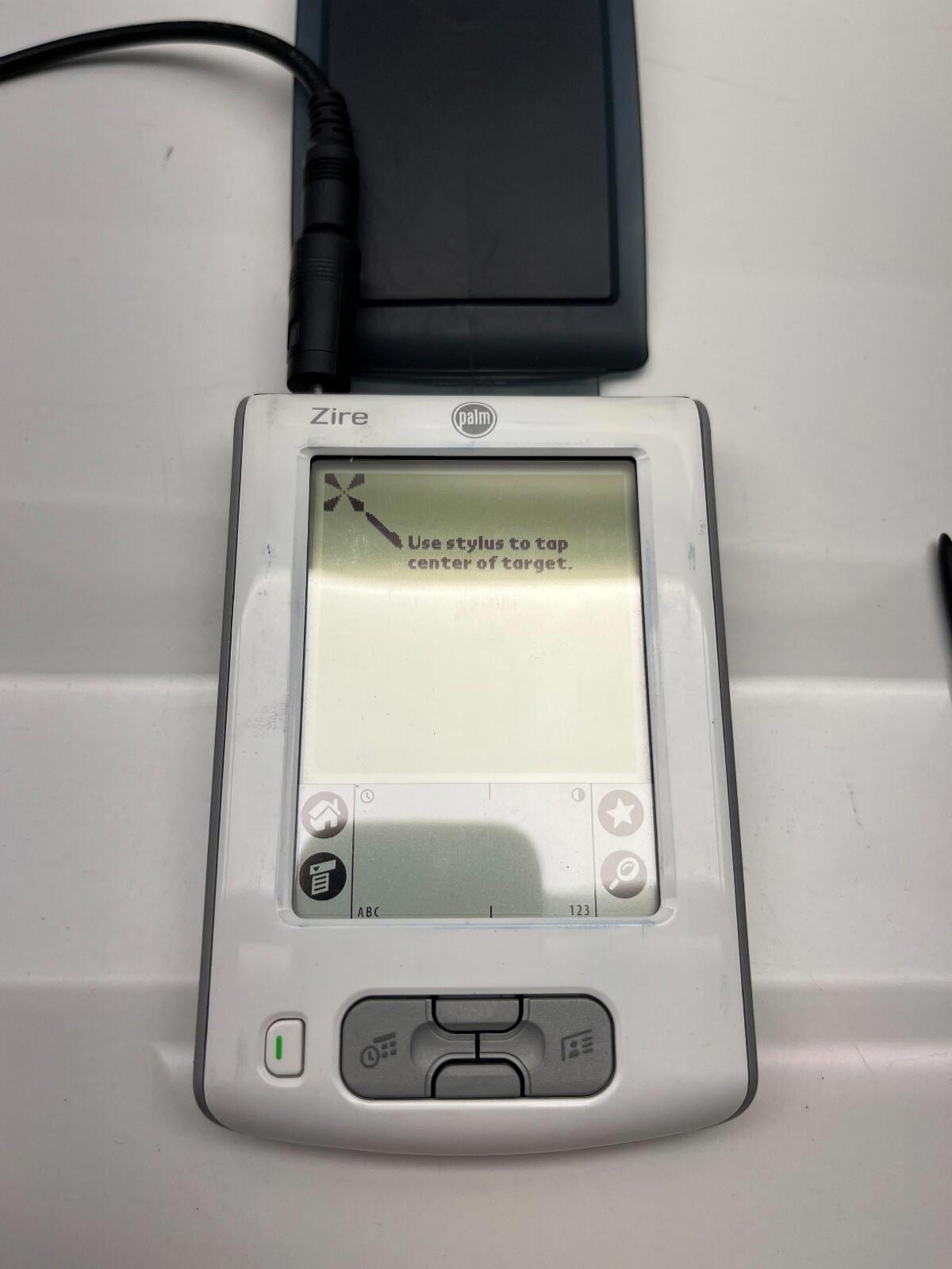 Palm Zire m150 PDA White Dead Battery