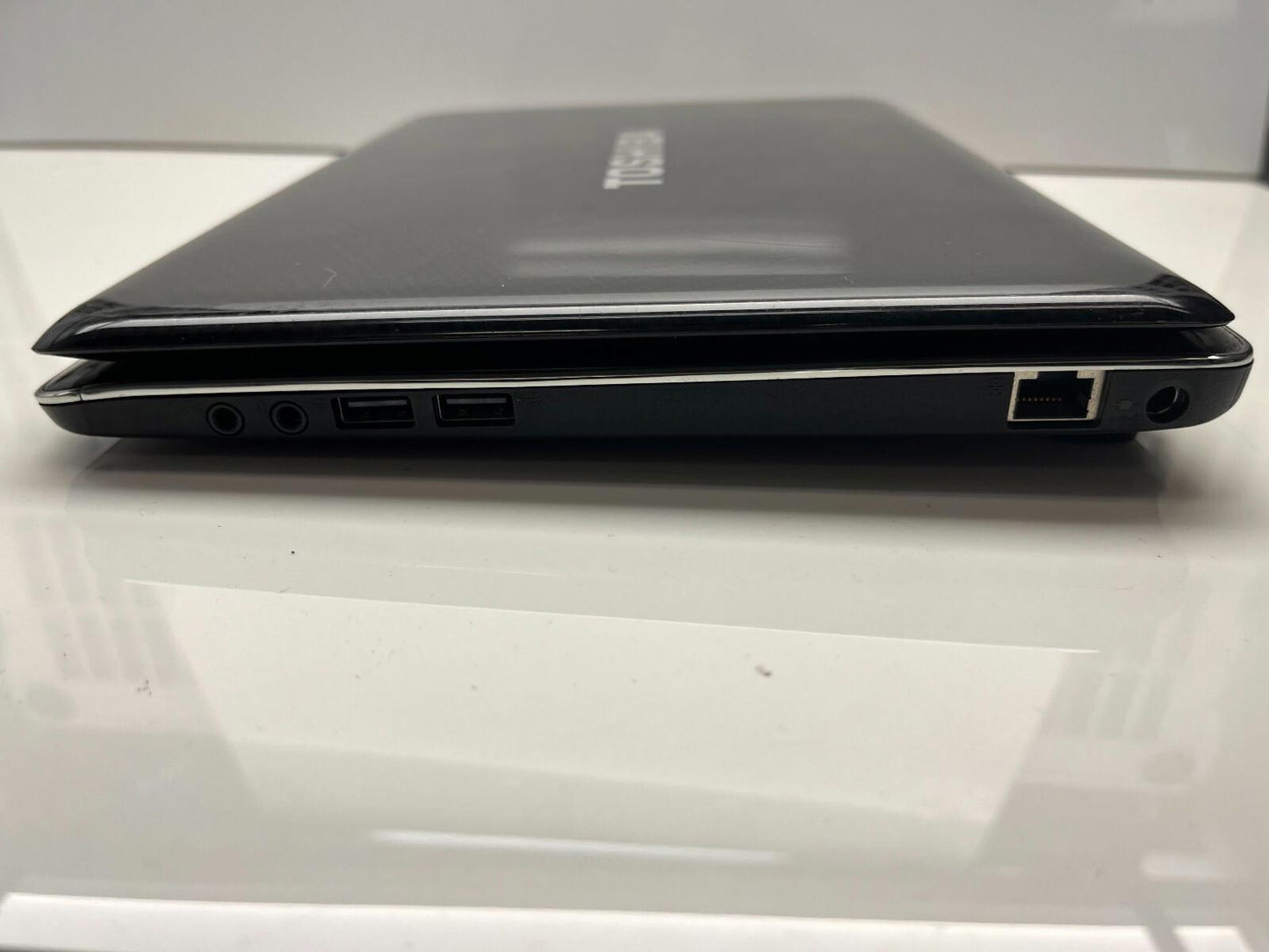 Toshiba Satellite T110-107 FOR PARTS