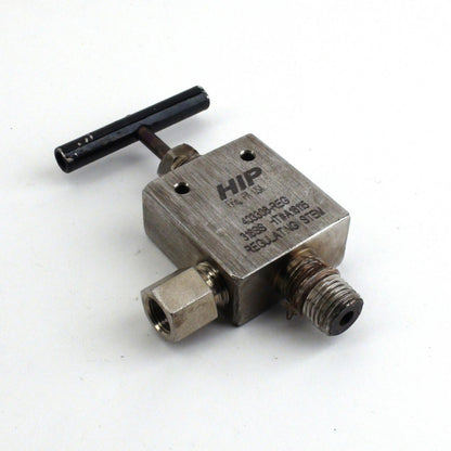 HiP ASY#4033308-REG Taper Seal Valve Fitting - Used