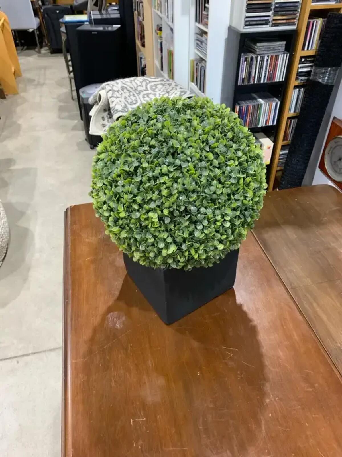 Artificial Boxwood Topiary Ball