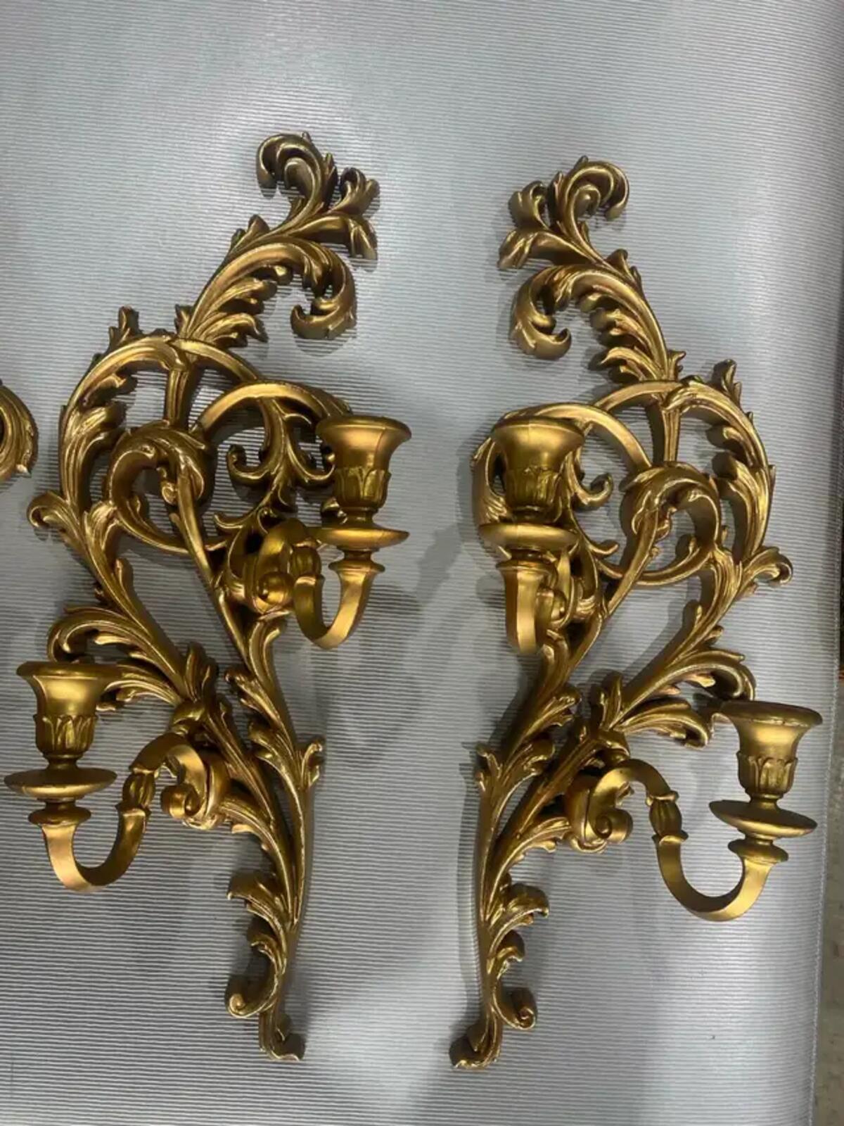 Set of 2 Beautiful Vintage Wall Sconces