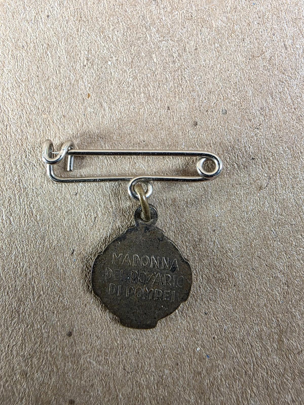 Antique Madonna del Rosario di Pompei Pendant Vintage Italian Catholic Religious