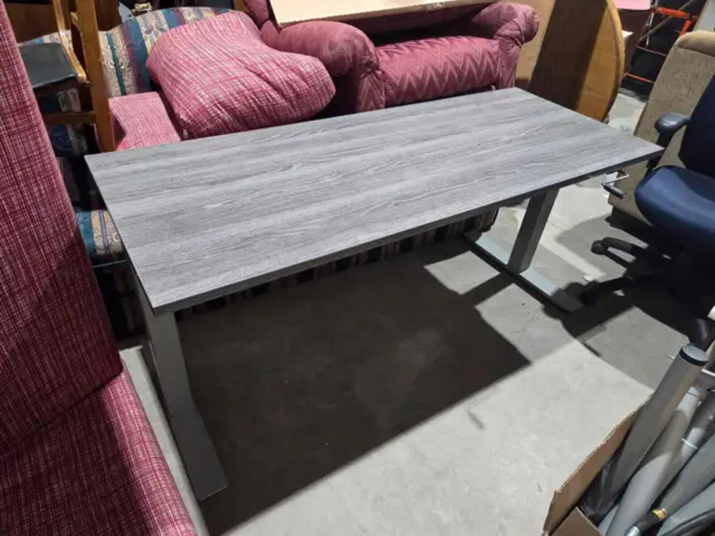 Modern Grey Wood Grain Standing Desk – Non-Electric