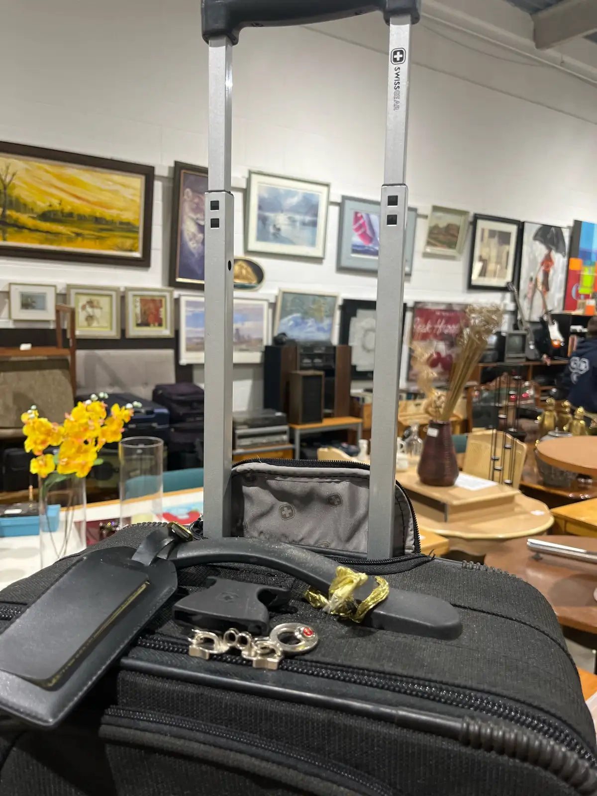 Swiss Gear small Luggage