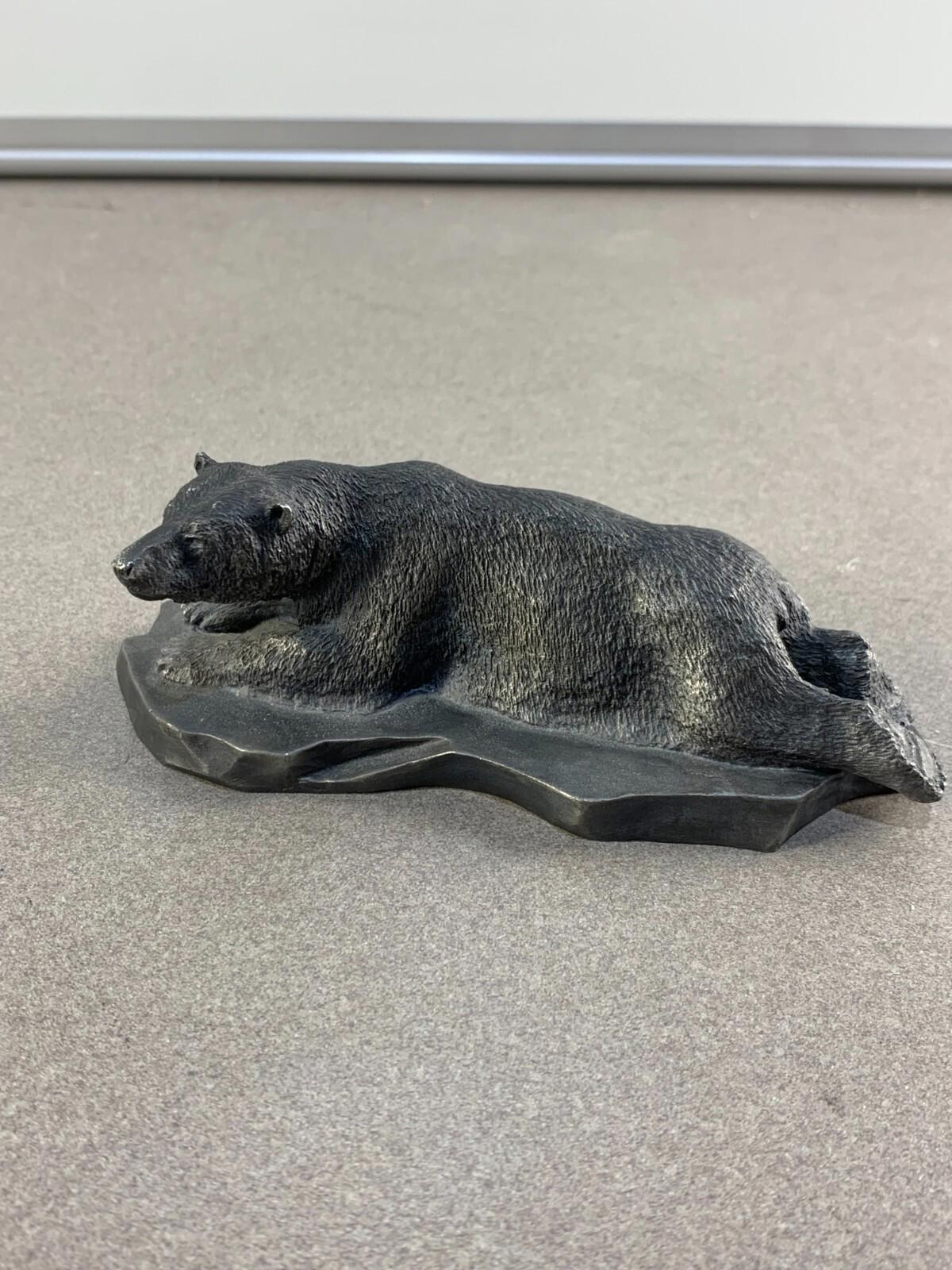 Fine Pewter L’Ours polaire par Franklin Mint, signé par l’artiste R. Berg