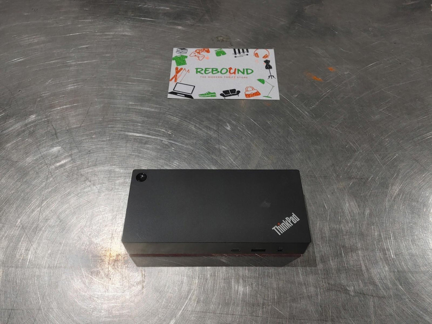 Good Condition Lenovo ThinkPad Universal USB-C Dock LDK-KP Black/Red Working