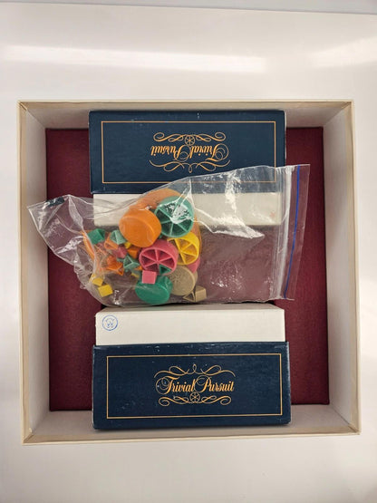 HASBRO TRIVIAL PURSUIT MASTER EDITION BOARD GAME