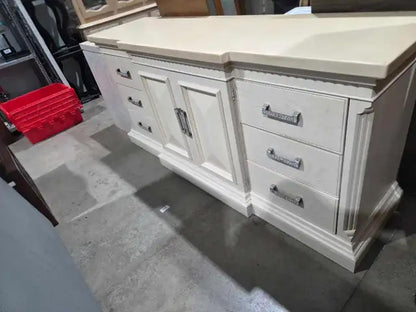 Drexel Heritage Cabochon Buffet Sideboard