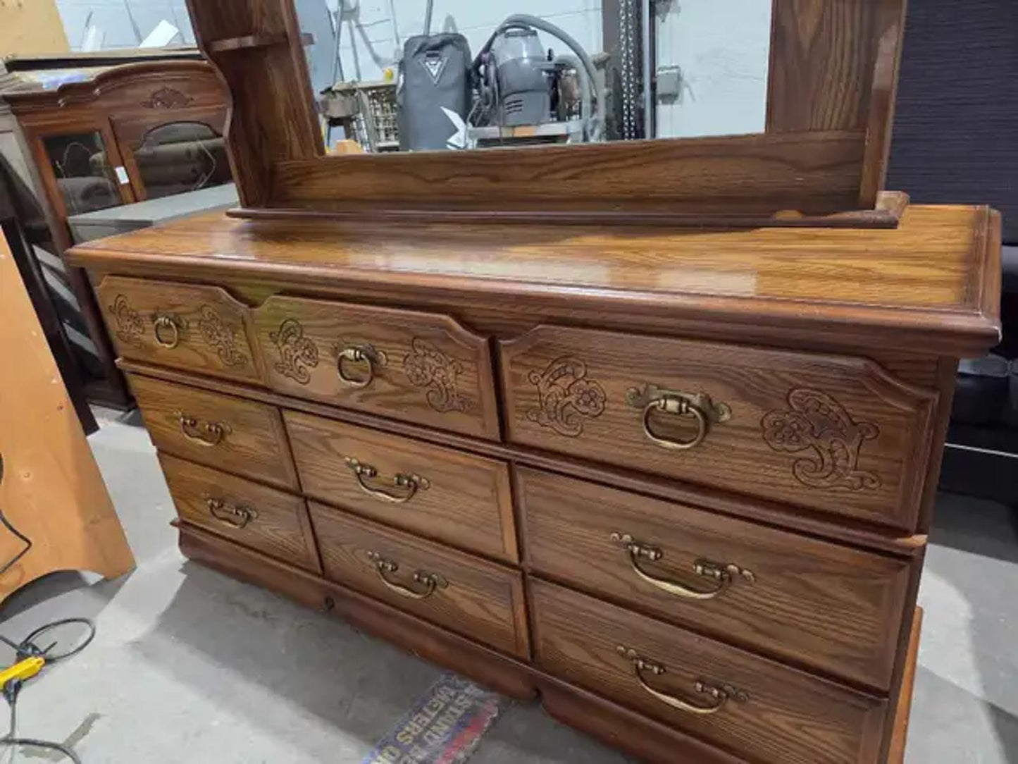 9-Drawer Oak Effect Dresser with Mirror