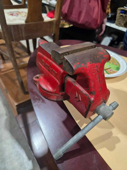 Vintage Craftsman Bench Vise