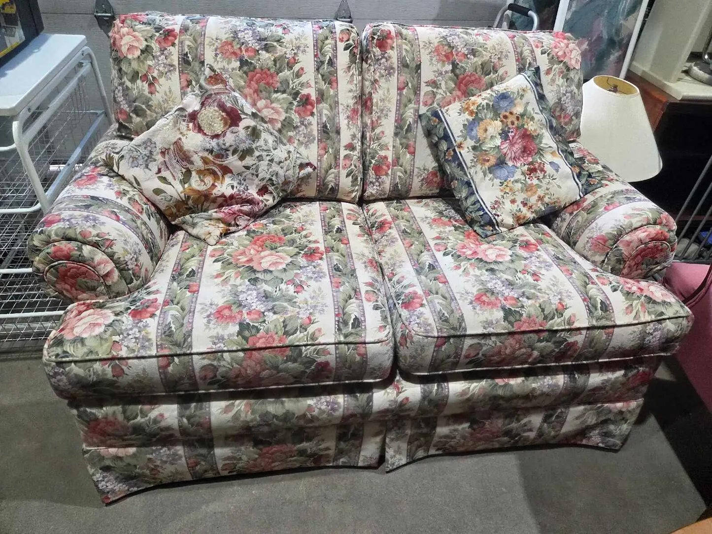 Vintage Floral Patterned Loveseat